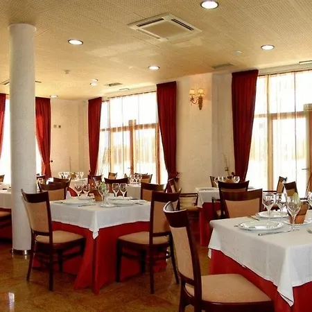 Complejo El Carrascal Hotel Muñana